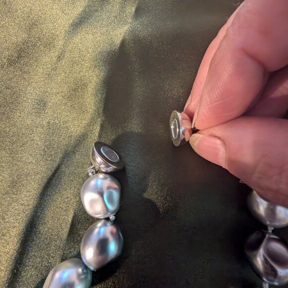 Vintage Pearl bead knotted necklace. - Picture 5 of 7